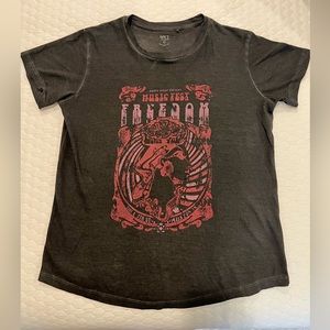 MKT Studio Band Tshirt - Music Fest Freedom